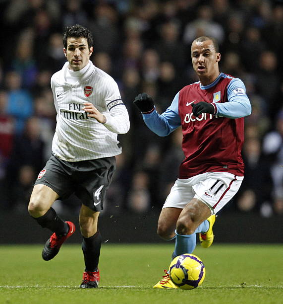 极介入与支 极介入与支